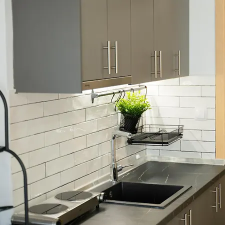 Dimitras Luxury 2nd Apartment *