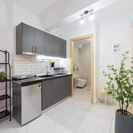 Dimitras Luxury 2nd Ofrínion