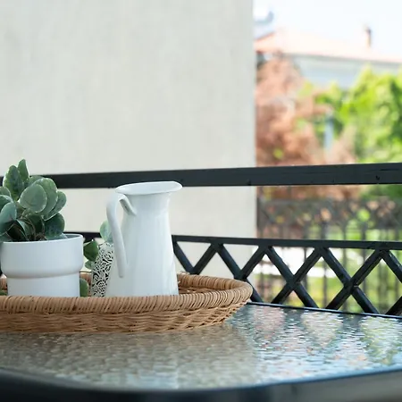 Dimitras Luxury 2nd Apartment