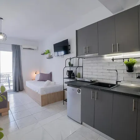 Dimitras Luxury 2nd *