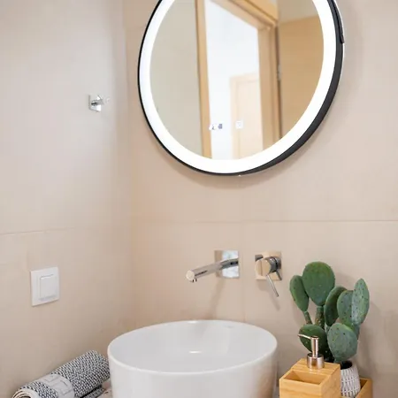 Dimitras Luxury 2nd Apartment Ofrínion